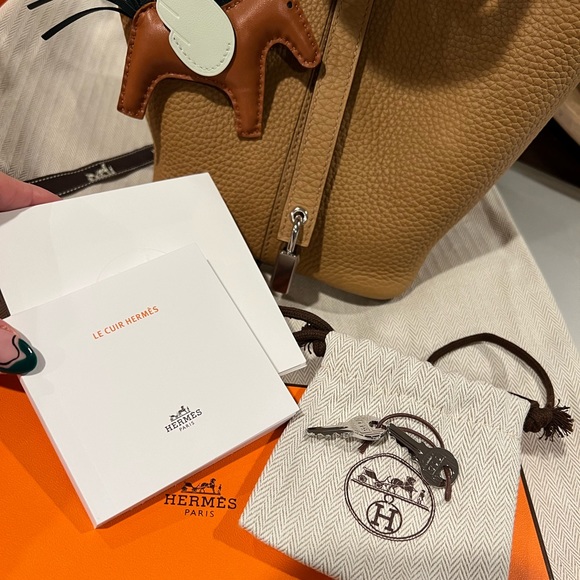 HERMÈS PICOTIN 18 LOCK BAGS. - Picture 12 of 16